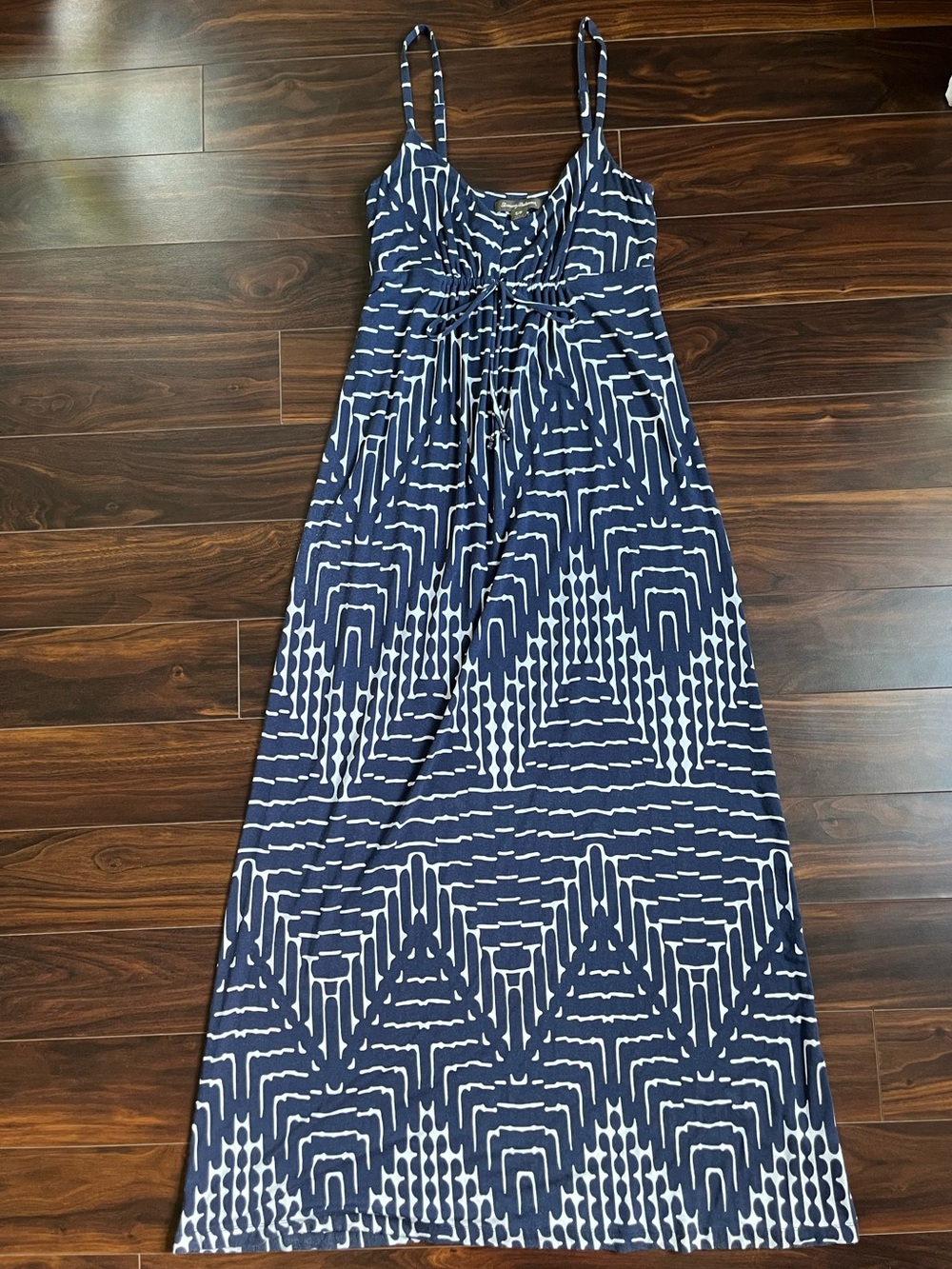 Tommy Bahama Navy and White Geometric Print Maxi Dress, S, EUC